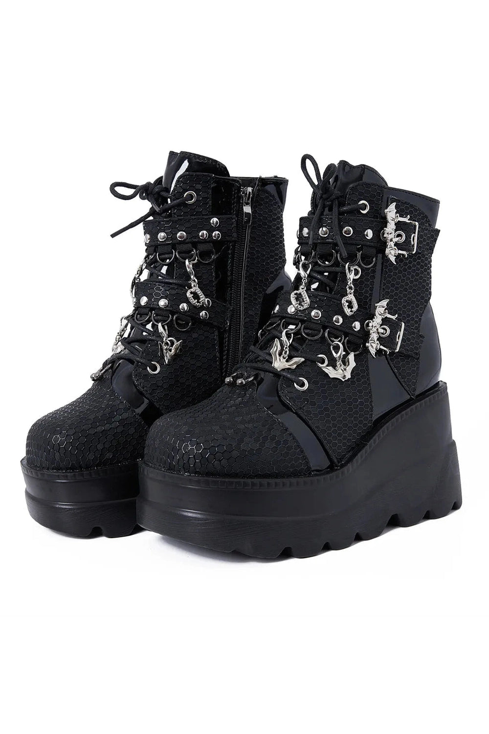 New Style Trends - Alt Comfy Ankle Boots - Outfit Ideas