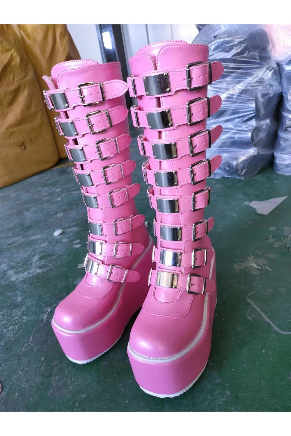 New Style Trends - Alt Heart Buckle Knee Boots - Outfit Ideas