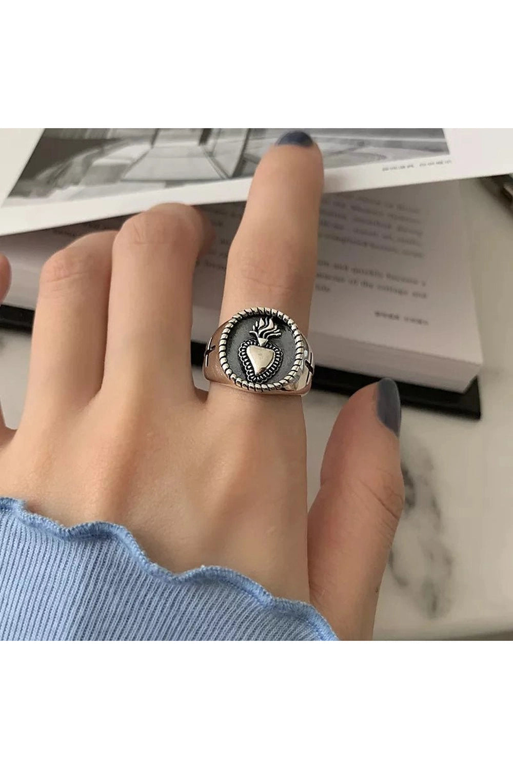 New Style Trends - Alt Hollow Heart Silver Ring - Outfit Ideas