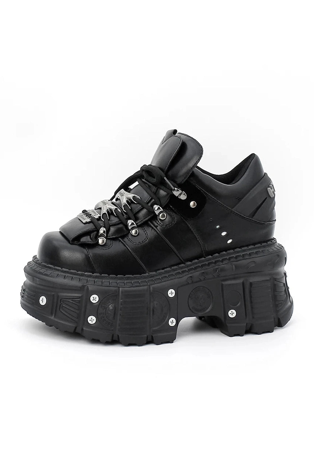 New Style Trends - Alt Punk Lace-up Ankle Sneakers - Outfit Ideas