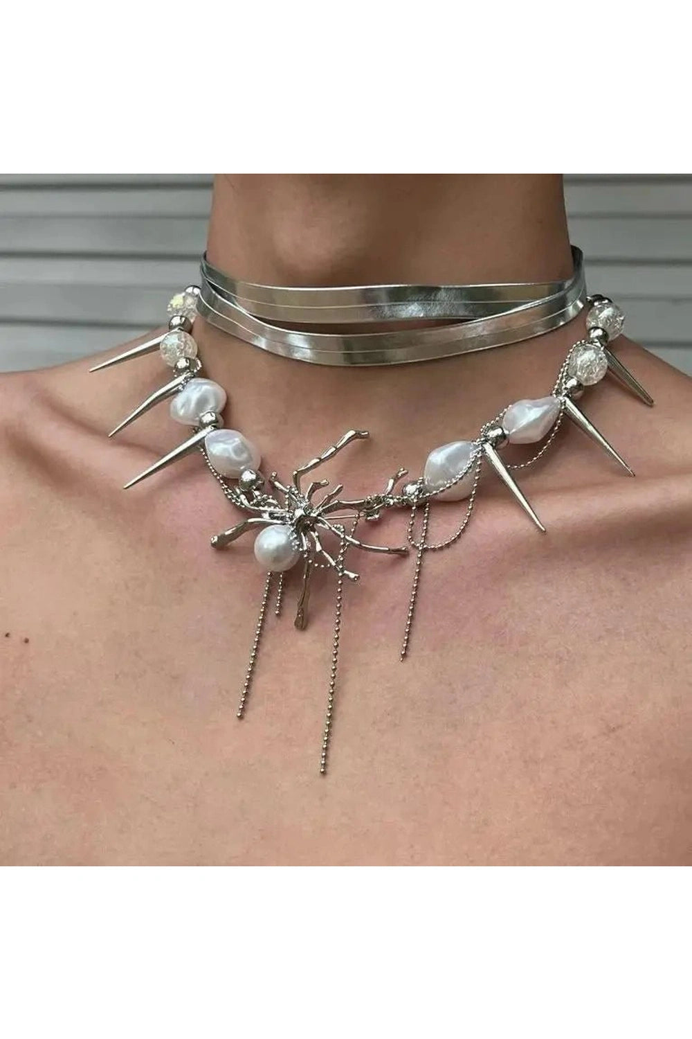 New Style Trends - Alt Spider Queen Pearl Spike Choker - Outfit Ideas