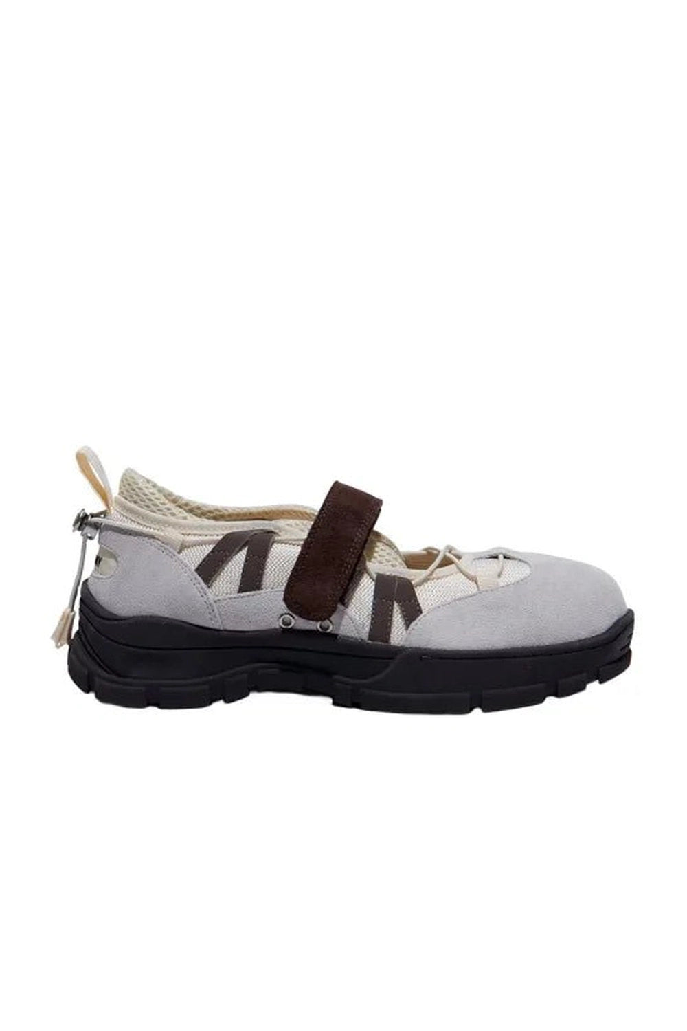New Style Trends - Alt Strap Sneakers - Outfit Ideas
