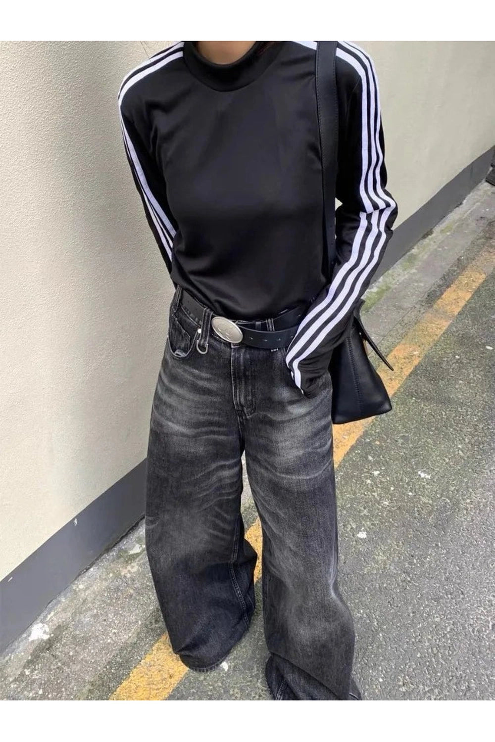 New Style Trends - Alt Y2K Black Jeans - Outfit Ideas