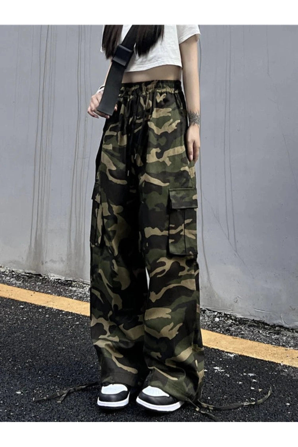 New Style Trends - Camouflage Cargo Summer Pants - Outfit Ideas