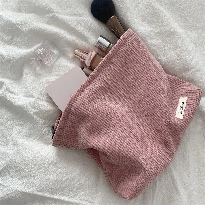 New Style Trends - Cozy Ribbed Zipper Aesthetic Bag - Outfit Ideas