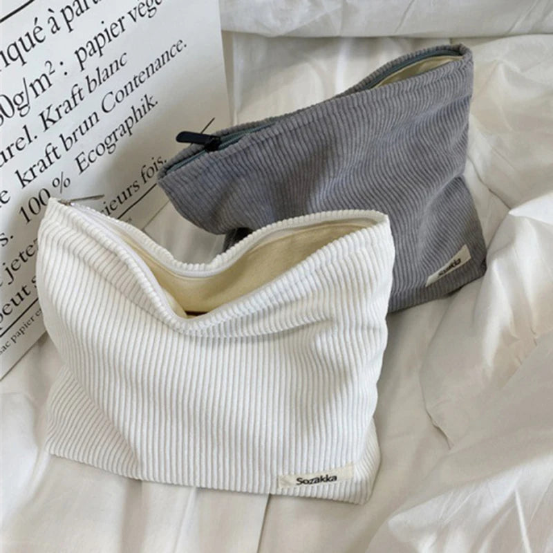 New Style Trends - Cozy Ribbed Zipper Aesthetic Bag - Outfit Ideas