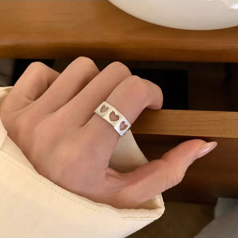 New Style Trends - Cutout Heart Grid Cute Ring - Outfit Ideas