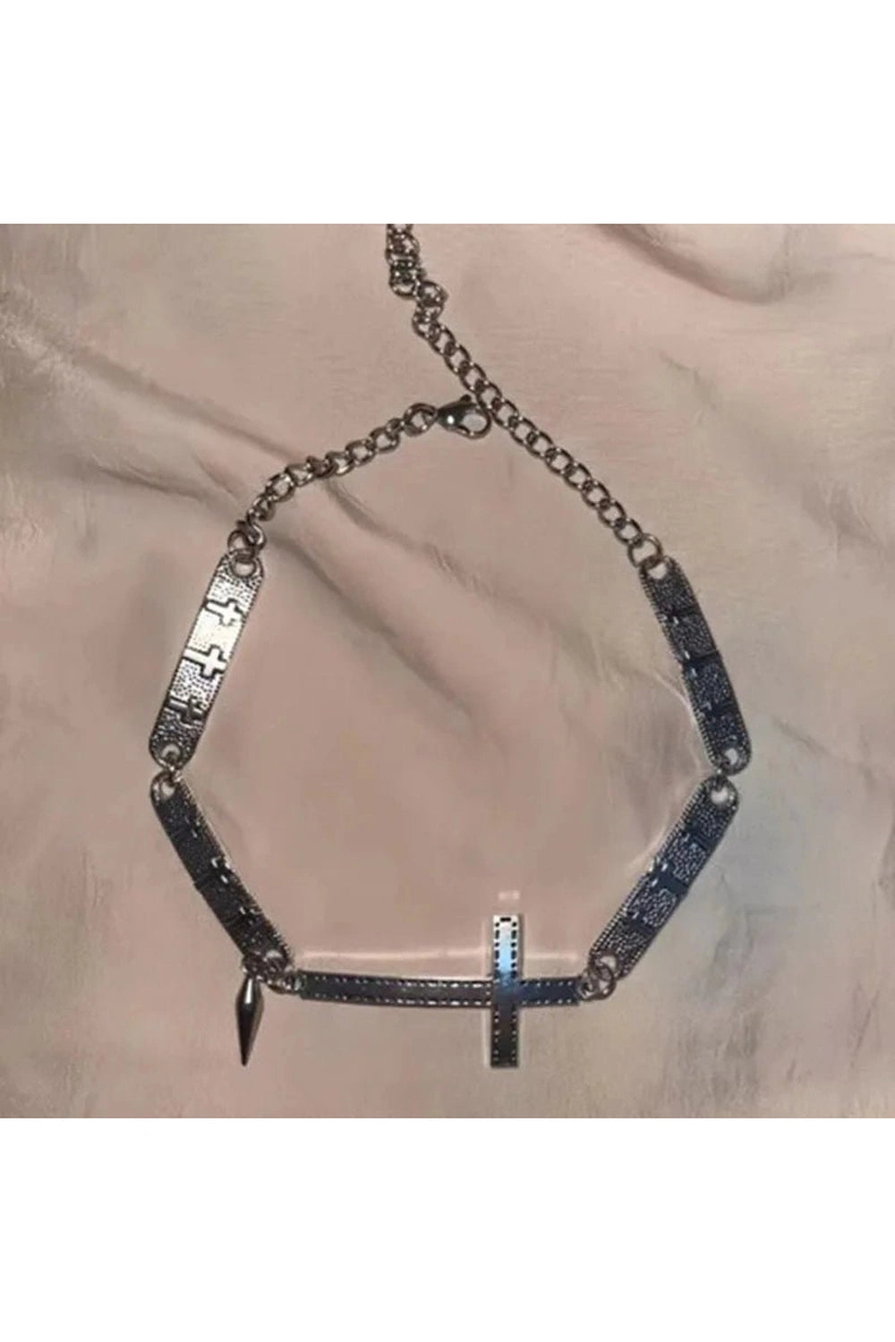 New Style Trends - Edgy Silver Cross Spike Choker - Outfit Ideas