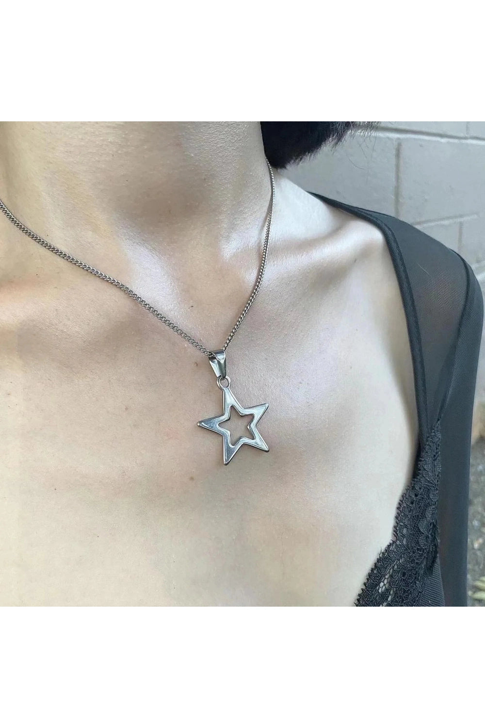 New Style Trends - Fashion Chains Star Pendant Necklace - Outfit Ideas