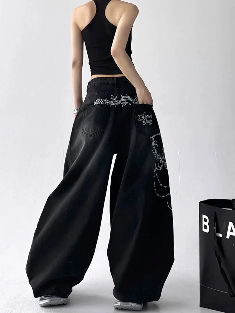 New Style Trends - Midnight Scroll Embroidered Jeans - Outfit Ideas