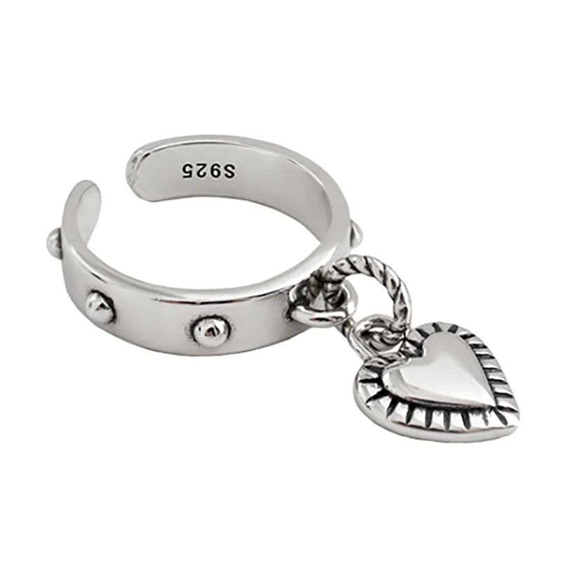 New Style Trends - Rebel Heart Dangle Edgy Ring - Outfit Ideas