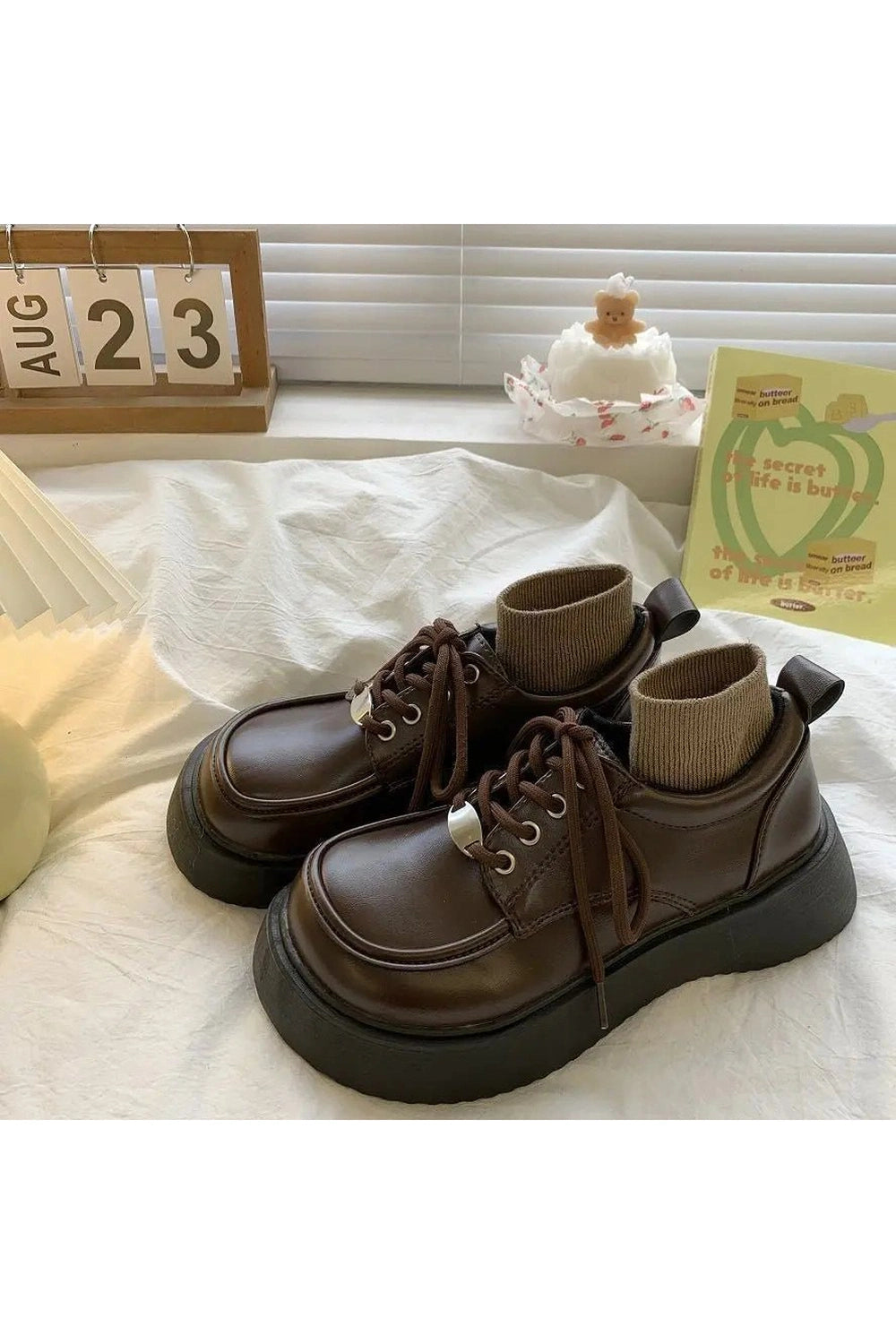 New Style Trends - Retro Chocolate Chunky Platform Shoes - Outfit Ideas