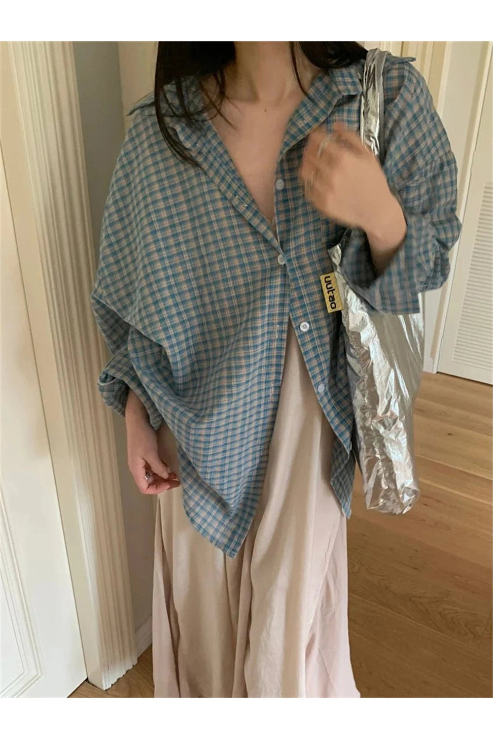New Style Trends - Retro Plaid Oversized Shirt - Outfit Ideas