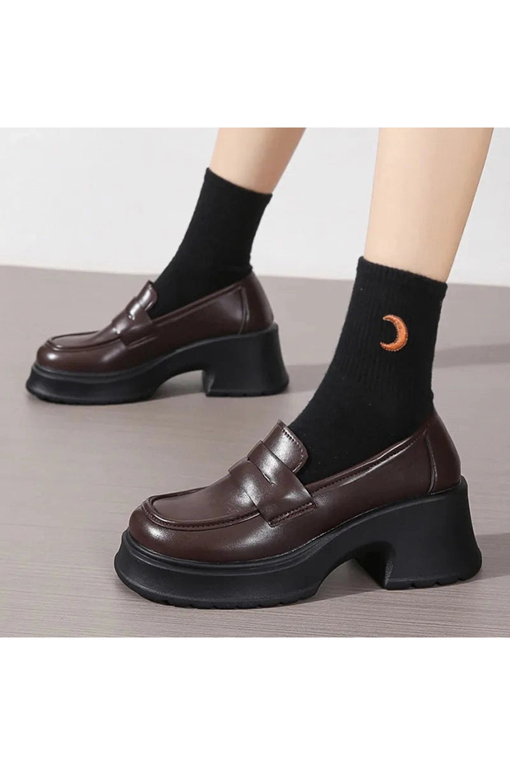 New Style Trends - Retro Platform  Leather Shoes - Outfit Ideas