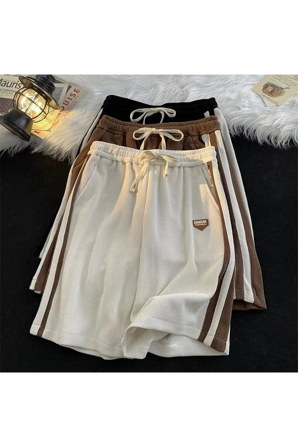 New Style Trends - Retro Y2K Casual Shorts - Outfit Ideas