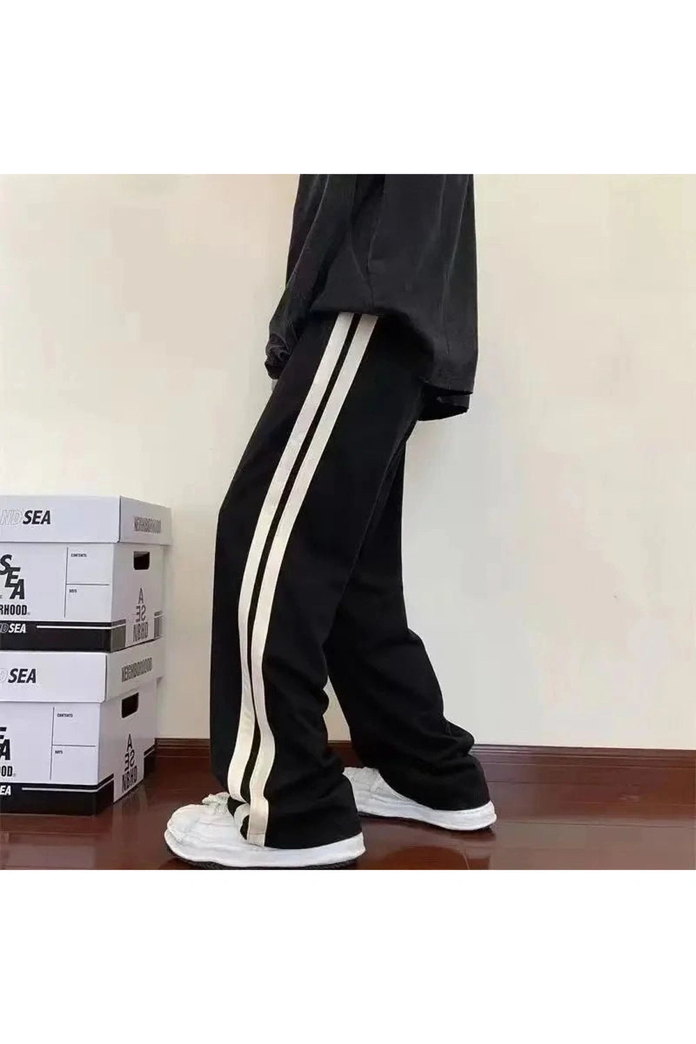 New Style Trends - Striped Wide Leg Pocket Pants - Outfit Ideas