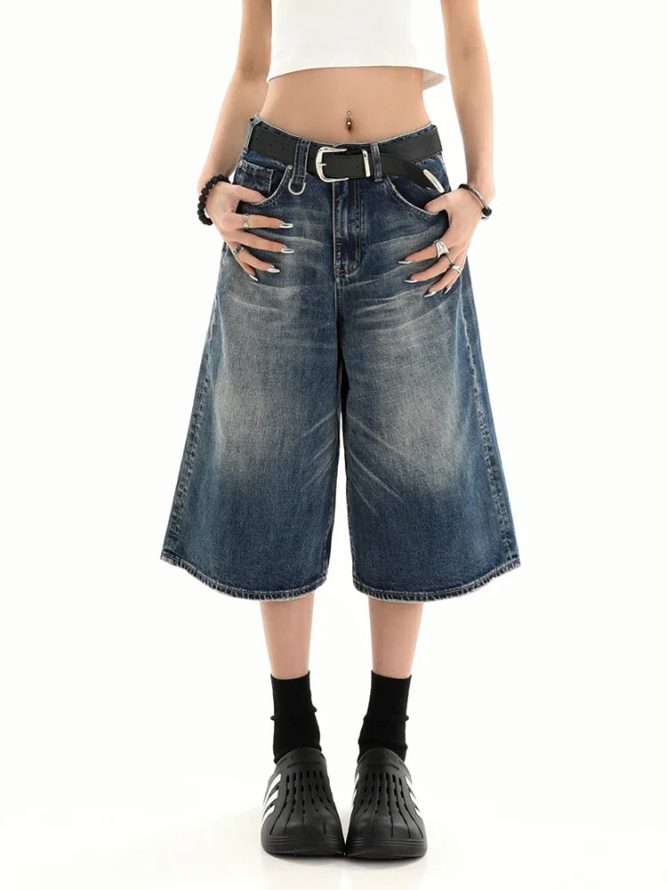 New Style Trends - Washed Downtown Y2k Denim Shorts - Outfit Ideas