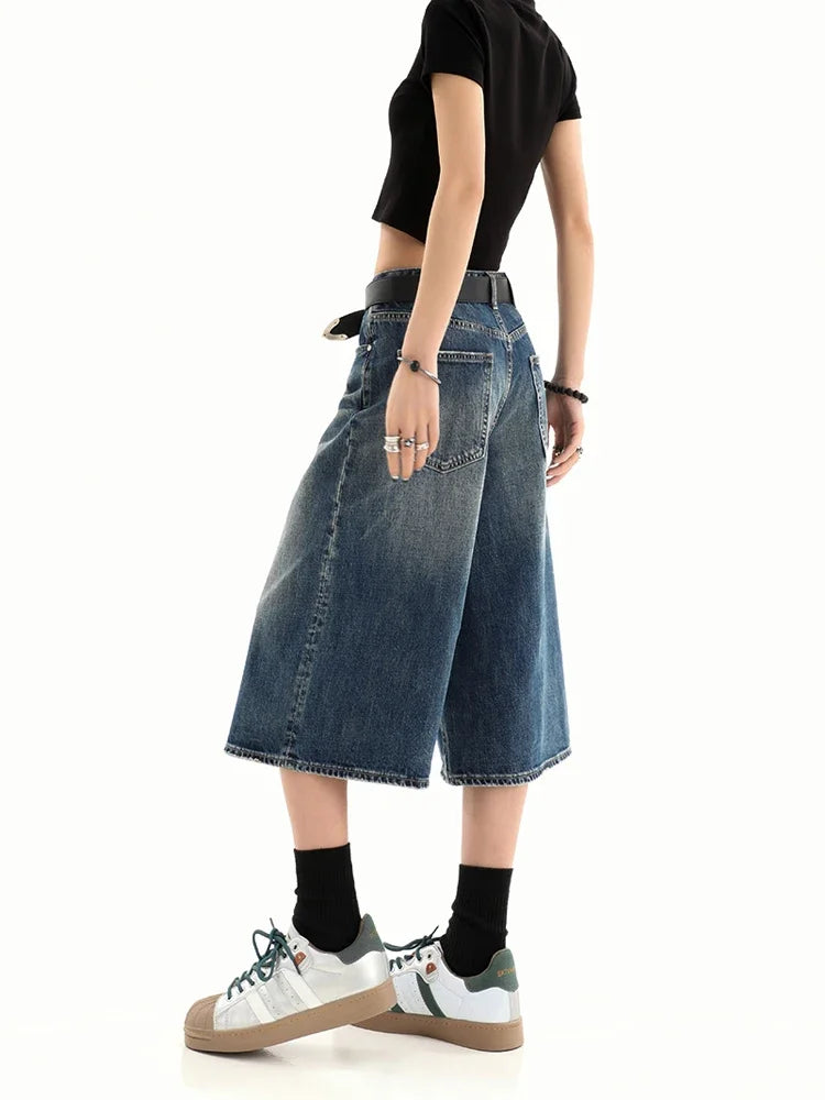 New Style Trends - Washed Downtown Y2k Denim Shorts - Outfit Ideas