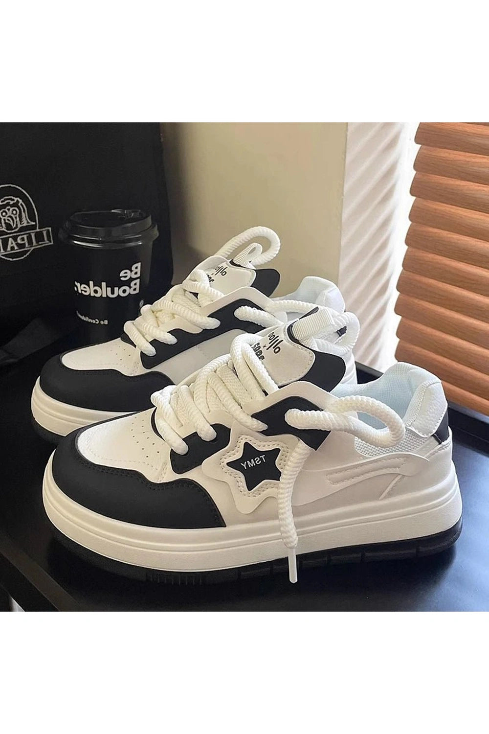 New Style Trends - Y2k Acubi Star Platform Sneakers - Outfit Ideas