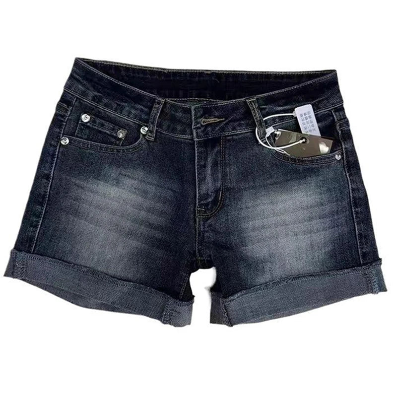 New Style Trends - Y2k Shadow Fade Roll-Up Shorts - Outfit Ideas