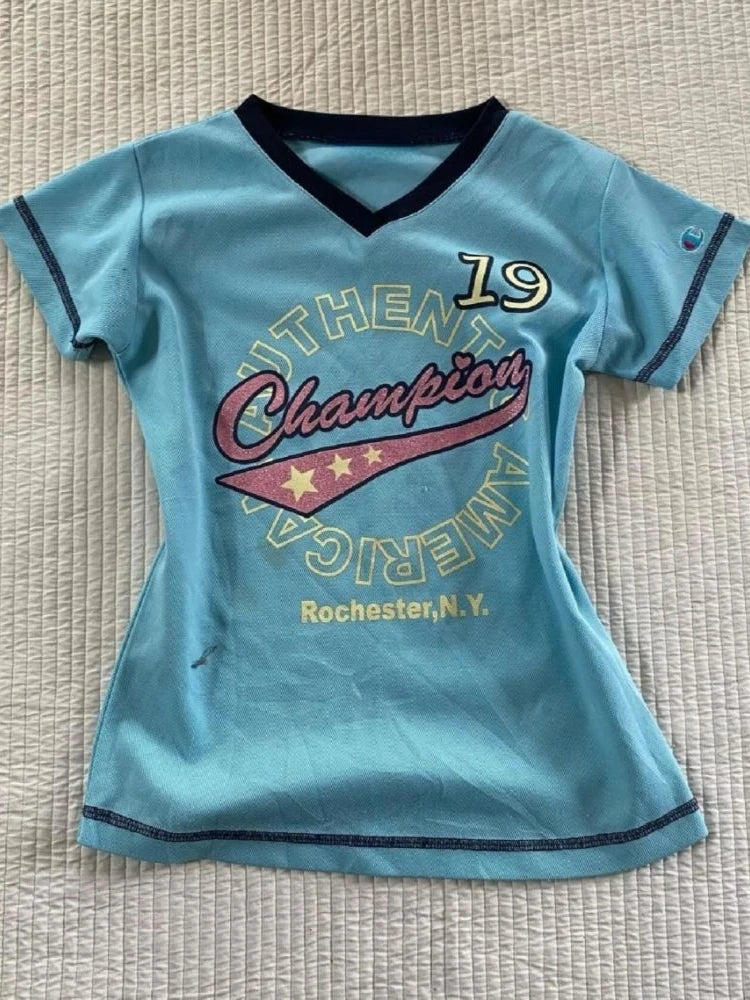 New Style Trends - Y2K Sporty Star Graphic Top - Outfit Ideas