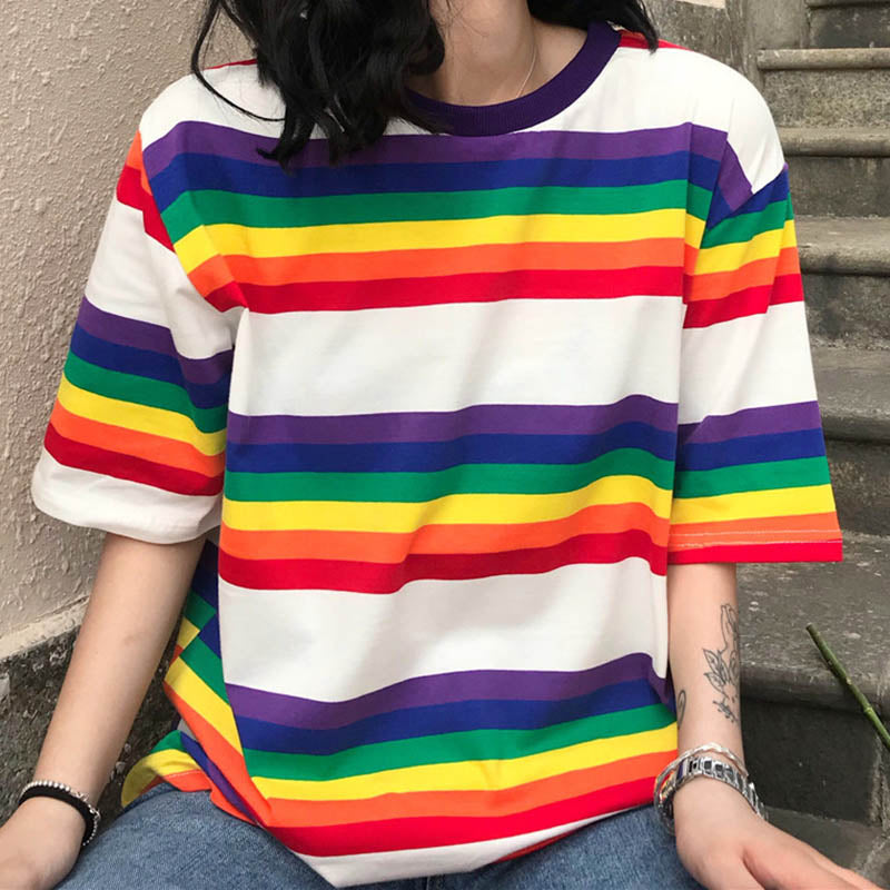 Style Core Aesthetics, New Style Trends - 90s Kids Rainbow Tee