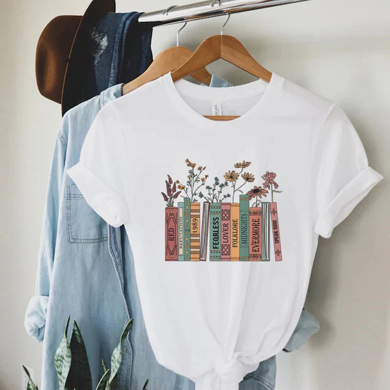 Style Core Aesthetics, New Style Trends - Books & Flowers Tee