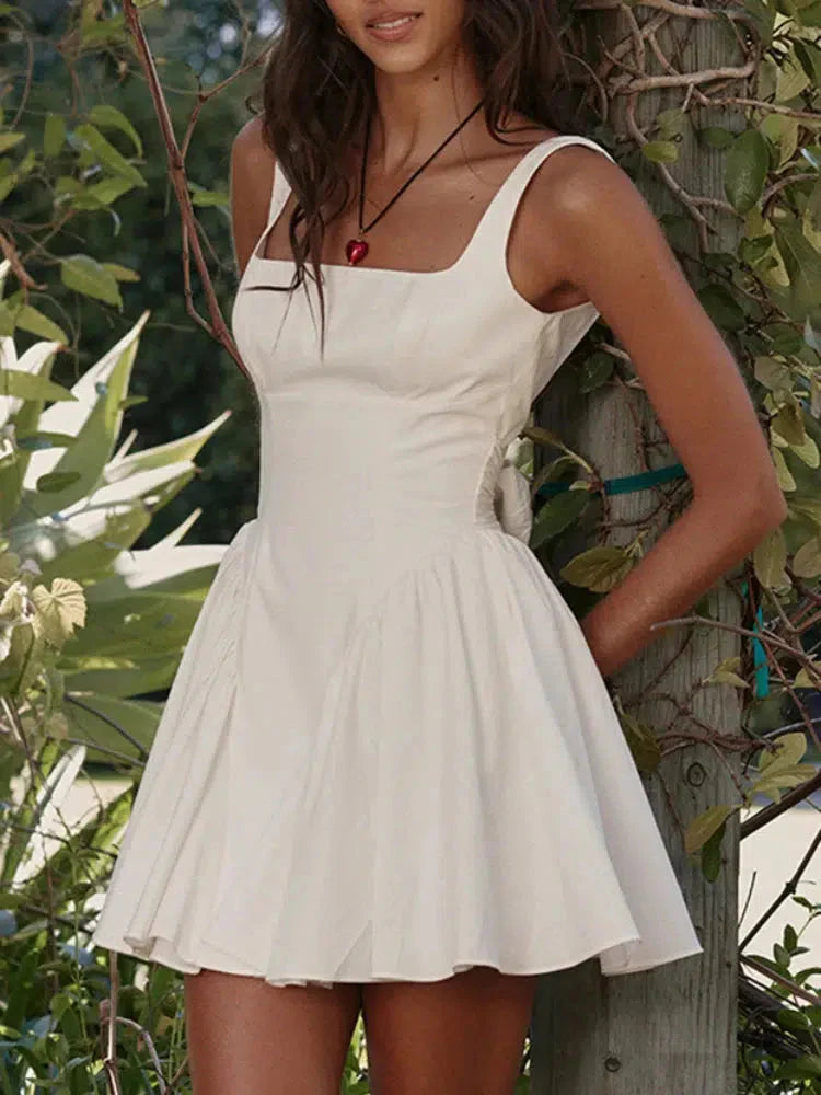Style Core Aesthetics, New Style Trends - Bow Waist Backless Mini Dress