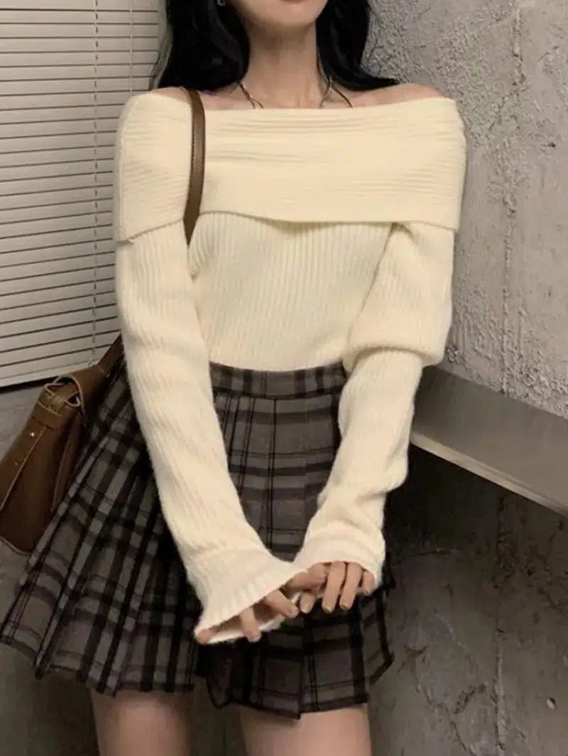 Style Core Aesthetics, New Style Trends - Casual Off Shoulder Knitted Sweater