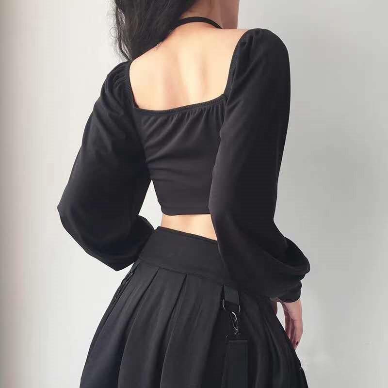 Style Core Aesthetics, New Style Trends - Chain Detailed Square Neck Crop Top