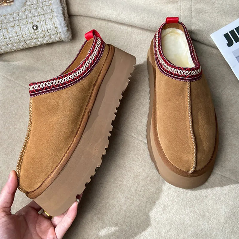 Style Core Aesthetics, New Style Trends - Chaussons-Bottes : Le Must-Have Automnal