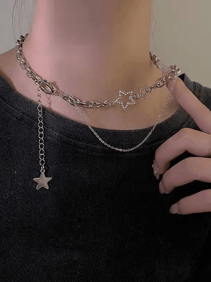 Style Core Aesthetics, New Style Trends - Collier Chaîne Superposée à Décor d'Étoile Strassée