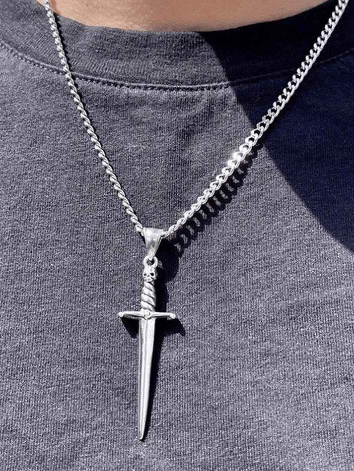 Style Core Aesthetics, New Style Trends - Collier pendentif poignard squelette punk