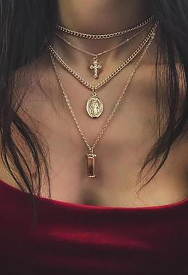 Style Core Aesthetics, New Style Trends - Collier Portrait Croix