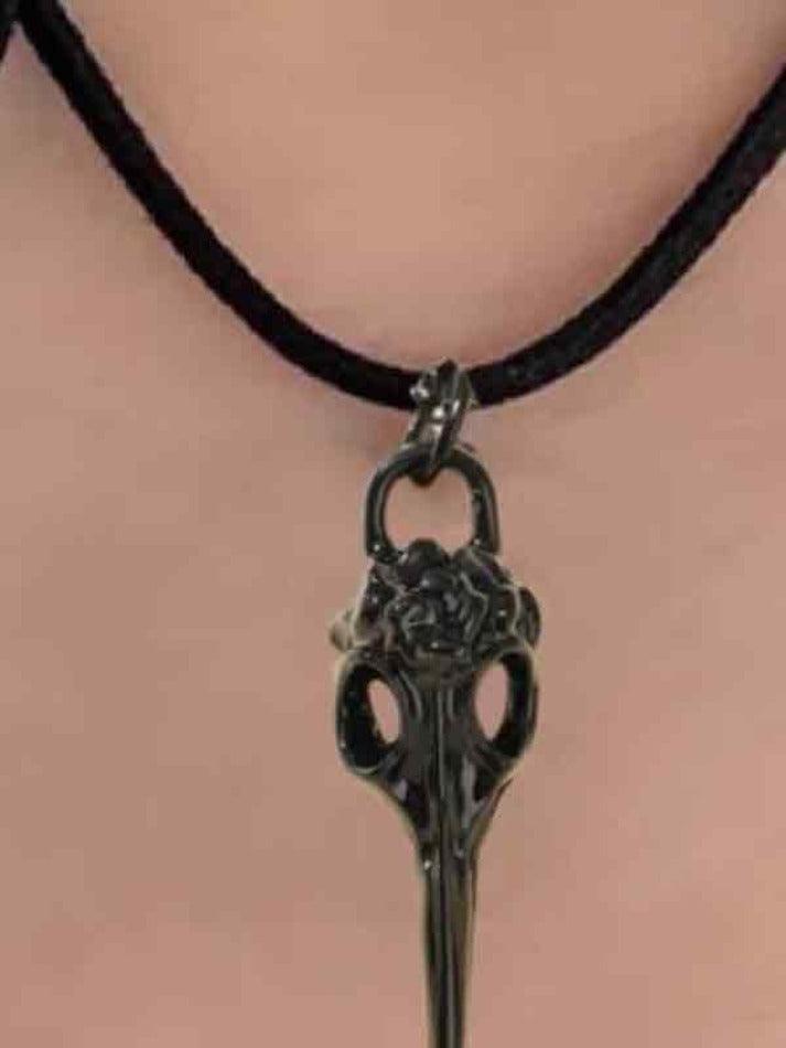 Style Core Aesthetics, New Style Trends - Collier ras du cou à pendentif tête de mort à lacets en velours