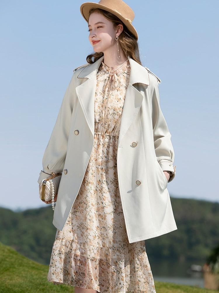 Style Core Aesthetics, New Style Trends - Cottagecore Lace Detailed Floral Midi Dress