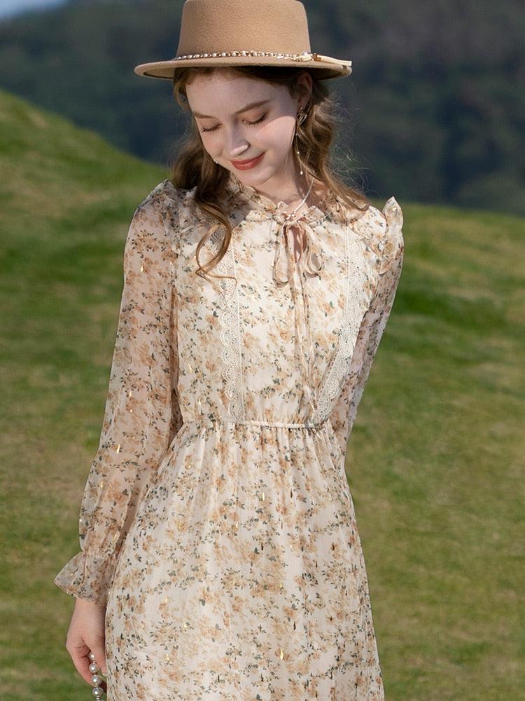 Style Core Aesthetics, New Style Trends - Cottagecore Lace Detailed Floral Midi Dress