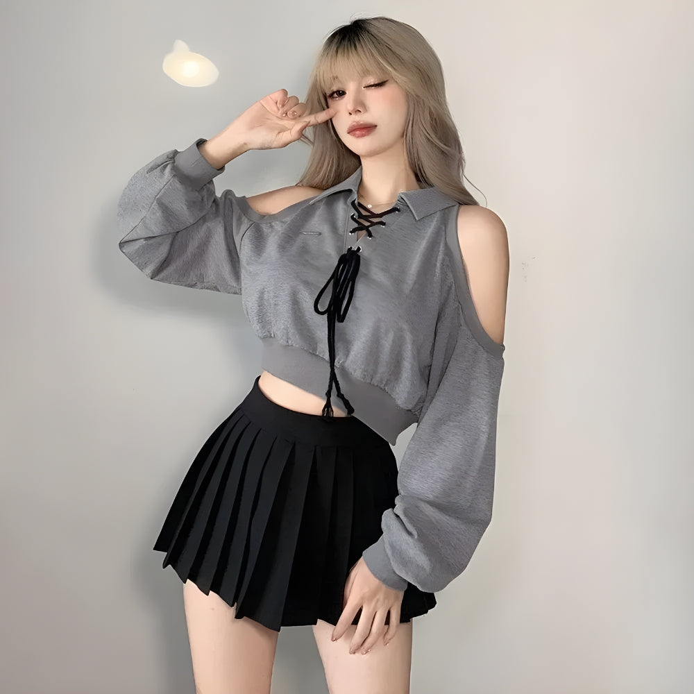 Style Core Aesthetics, New Style Trends - Cut Out Lace Up Cropped Sweatshirt