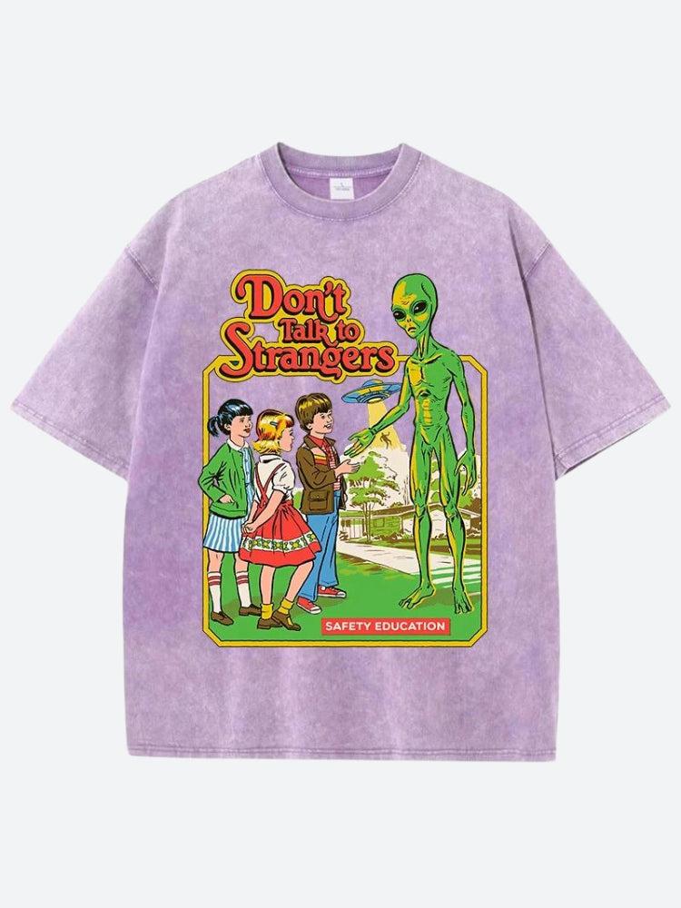 Style Core Aesthetics, New Style Trends - Don't Talk To Strangers Tee