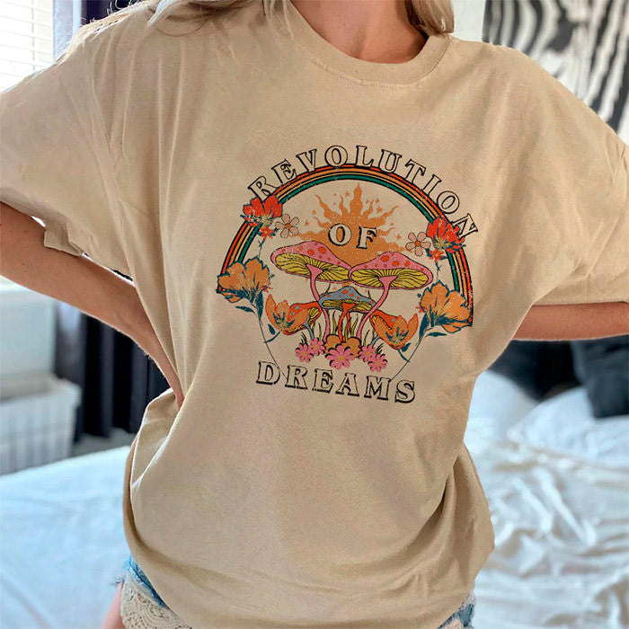 Style Core Aesthetics, New Style Trends - Dreams Graphic T-Shirt