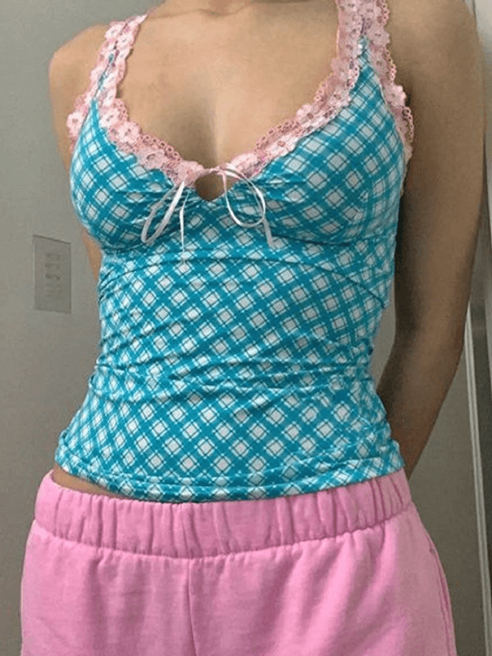 Style Core Aesthetics, New Style Trends - Floral Lace Trim Checkered Cropped Tank Top