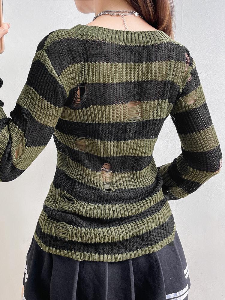 Style Core Aesthetics, New Style Trends - Grunge Distressed Striped Sweater