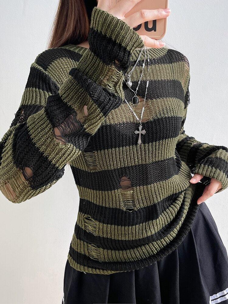 Style Core Aesthetics, New Style Trends - Grunge Distressed Striped Sweater