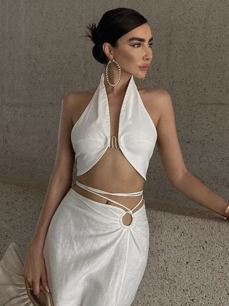 Style Core Aesthetics, New Style Trends - Halter Wrap Crop Top