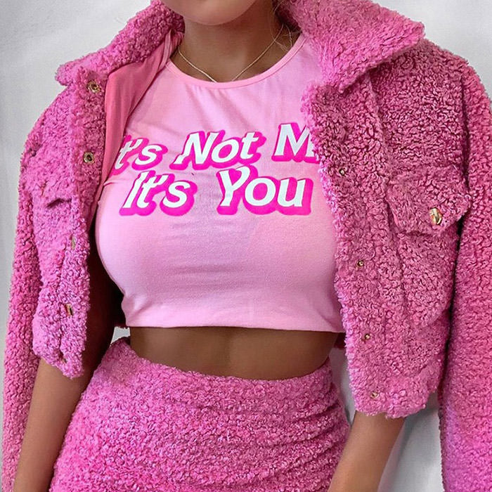Style Core Aesthetics, New Style Trends - It's You Cropped Tee