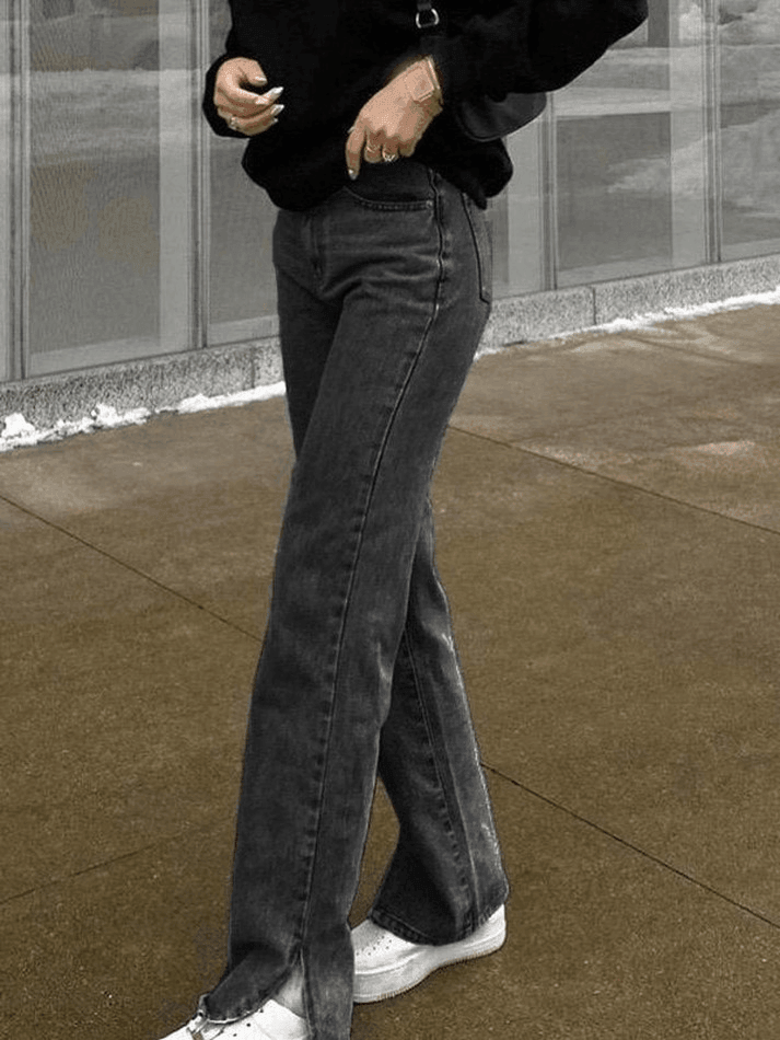 Style Core Aesthetics, New Style Trends - Jean boyfriend fendu délavé