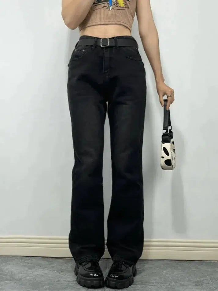 Style Core Aesthetics, New Style Trends - Jean boyfriend noir vintage délavé