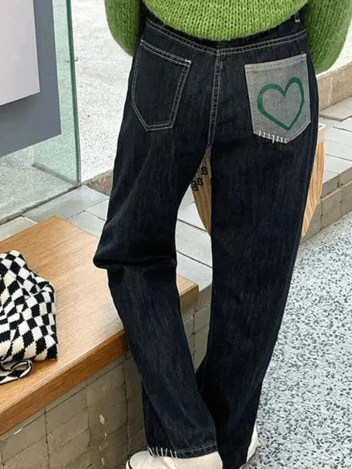 Style Core Aesthetics, New Style Trends - Jean boyfriend à patch au dos