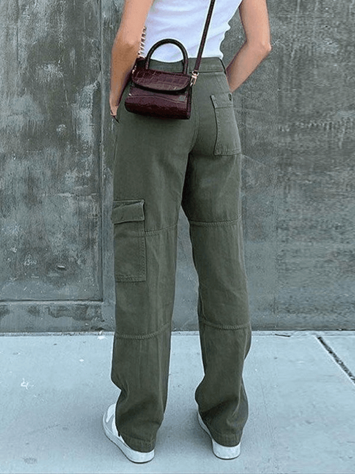 Style Core Aesthetics, New Style Trends - Jean cargo droit à poches plaquées