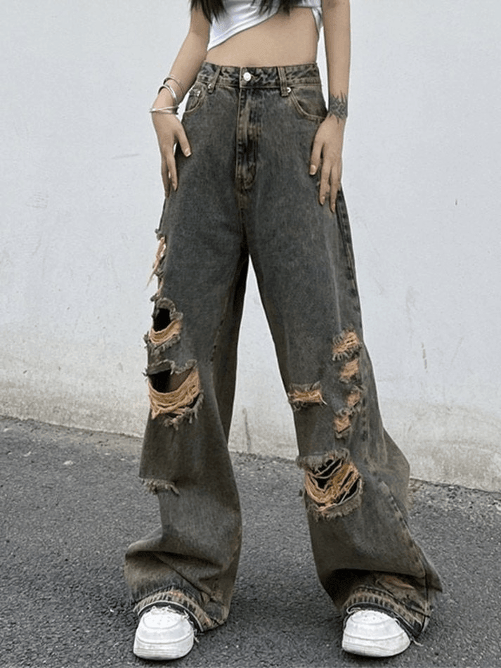 Style Core Aesthetics, New Style Trends - Jean déchiré en denim délavé
